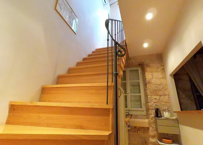 Apartment Historic Piazza House & Romantic Hidden Garden *